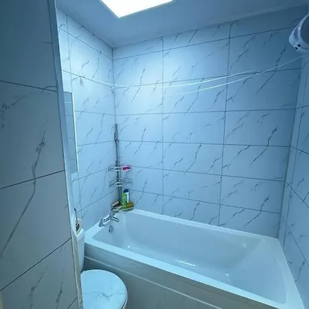 Charming Newly Renovated Terrace Apartment Liverpool Exterior photo